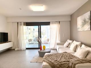 K&M - M58 Pool Residence - Glyfada Central - 7