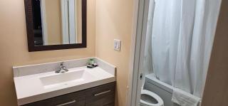 Town'n Country Motor Inn - 4