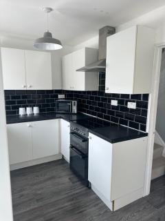 Ty Cherry Tree - Milford Haven - 5