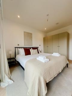 Luxury Apartments near Brighton Pier - 6
