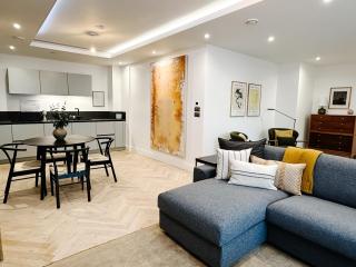 Luxury Apartments near Brighton Pier - 1