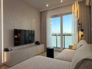 Urban Apartments Global Jacuzzi, Floor 8th No 03, Garage, Self Check-in, No deposit - 7