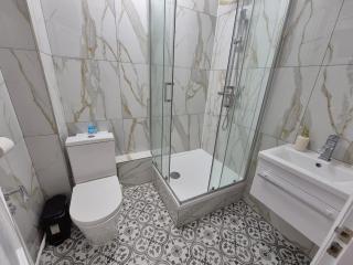 Wimbledon Tennis 2-bedroom house - 2