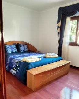 Charming Villa Close to Quinta da Barca - 4