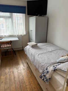 B Homestay - 4