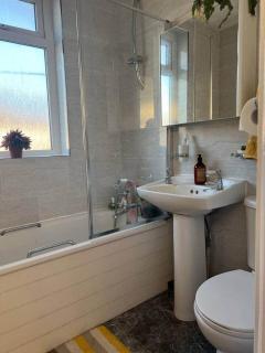 The Green House - Luton - 2