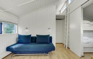 1 Bedroom Gorgeous Home In Hampen - 7
