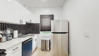 Menod Luxury Apartment - Rahway - 1