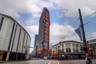 Spacious 2BD in Vancouver Patio with Ocean View - 6