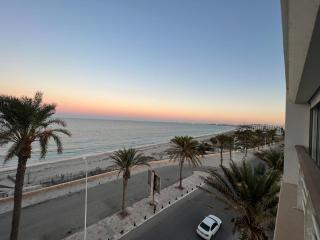 Mahdia front mer 3 - 4