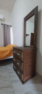 Departamento céntrico con cochera 2 camas grandes hasta 4 personas - 1