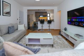 Premium Luxury 2-Bedroom Apartment - 7