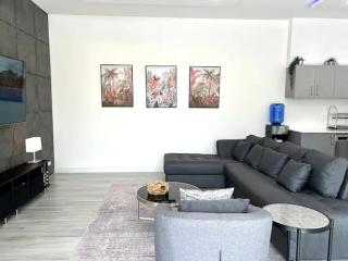 Villa Lola - Modern 3 Bedrooms Villa with Pool - 1