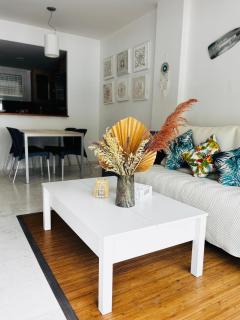 Unique apartment with direct sea view along the beach in S'Abanell Central Park Blanes - 4