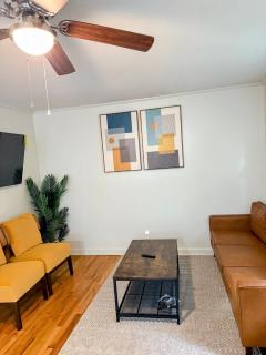 Renovated 2 Bed Walltown Home Walk To Duke! B - 0