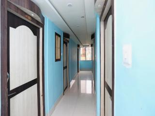 Hotel O Mega Palace - 5