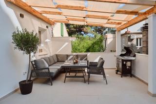 Apartments by the sea Omis - 24878 - 9