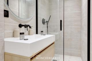 The Art of Parisian Living Just Steps from the Seine - 1