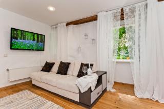 Old Town Central Apartment - 2