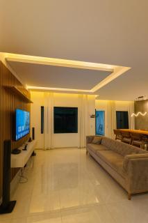 Casa Climatizada com Piscina e Área de Churrasco 400B - 2