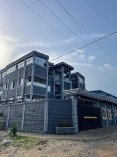 Amina luxury suites - 3
