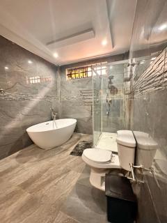 Amina luxury suites - 1