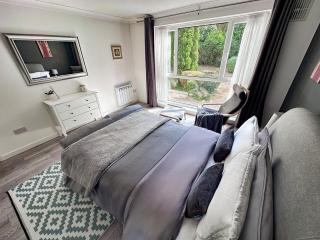 Bournemouth 2-Bedroom home with Balcony near Town - 6