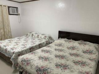 Powers Guest House and Resort - 1