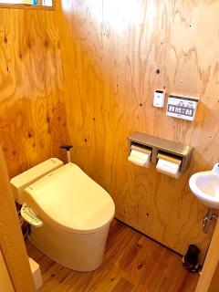 SNUG CAMP HOUSE - 7