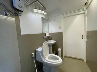 Spacious 1BR Loft with Flex Room in BGC - 4