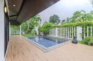 V242 Prime Location 2BR with Pool&Garden Near Beach - 7