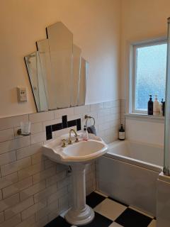 Art Deco on Morse - Napier - 6