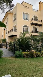 السياحيه الاولي - 2