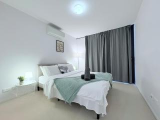 Cozy 2B apartment in Belconnen GYM POOL - 4