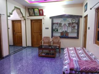 Sagar Homestay Hampi - Hampi - 6