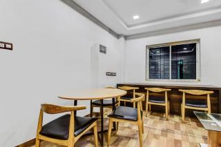 Super Hotel O MB International - 0