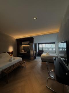 Bishop House - 9