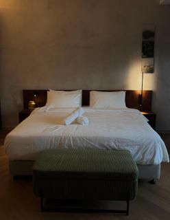 Bishop House - 6