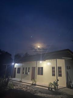 Nature vibe Transient house with a bonfire - 8