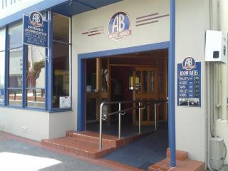 Archies Bunker Affordable Accommodation - Napier - 5