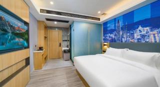 Sheng Lin Na Hotel Minzhi Branch - 1