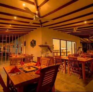Hotel Longteng - 4