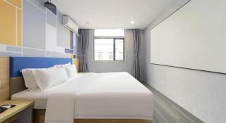 7 Days Inn Wuhan Huaqiaocheng Happy Valley - 8