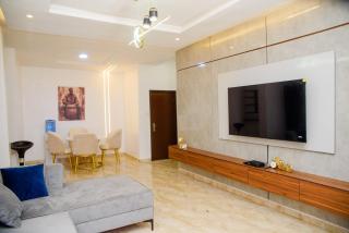 VistaStay Lekki - 1