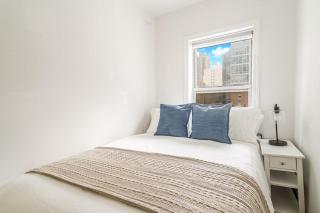 Your Manhattan Escape! Beautiful 3BD 1BTH Apt in Kips Bay near Top attractions - 5