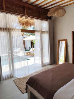 Kura Kura - new 2 Room Luxury Private Pool Villa - Gili Trawangan - 3