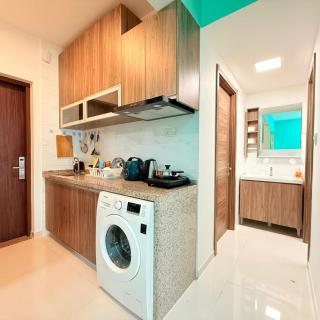 Regalia Park 2B1R 6pax Condo Forest City - 7