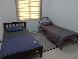 K&A Family Homestay - 6