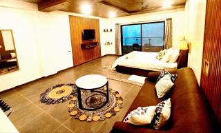 Vandhaara Luxury Stays - 3