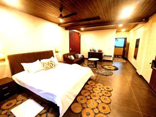 Vandhaara Luxury Stays - 1